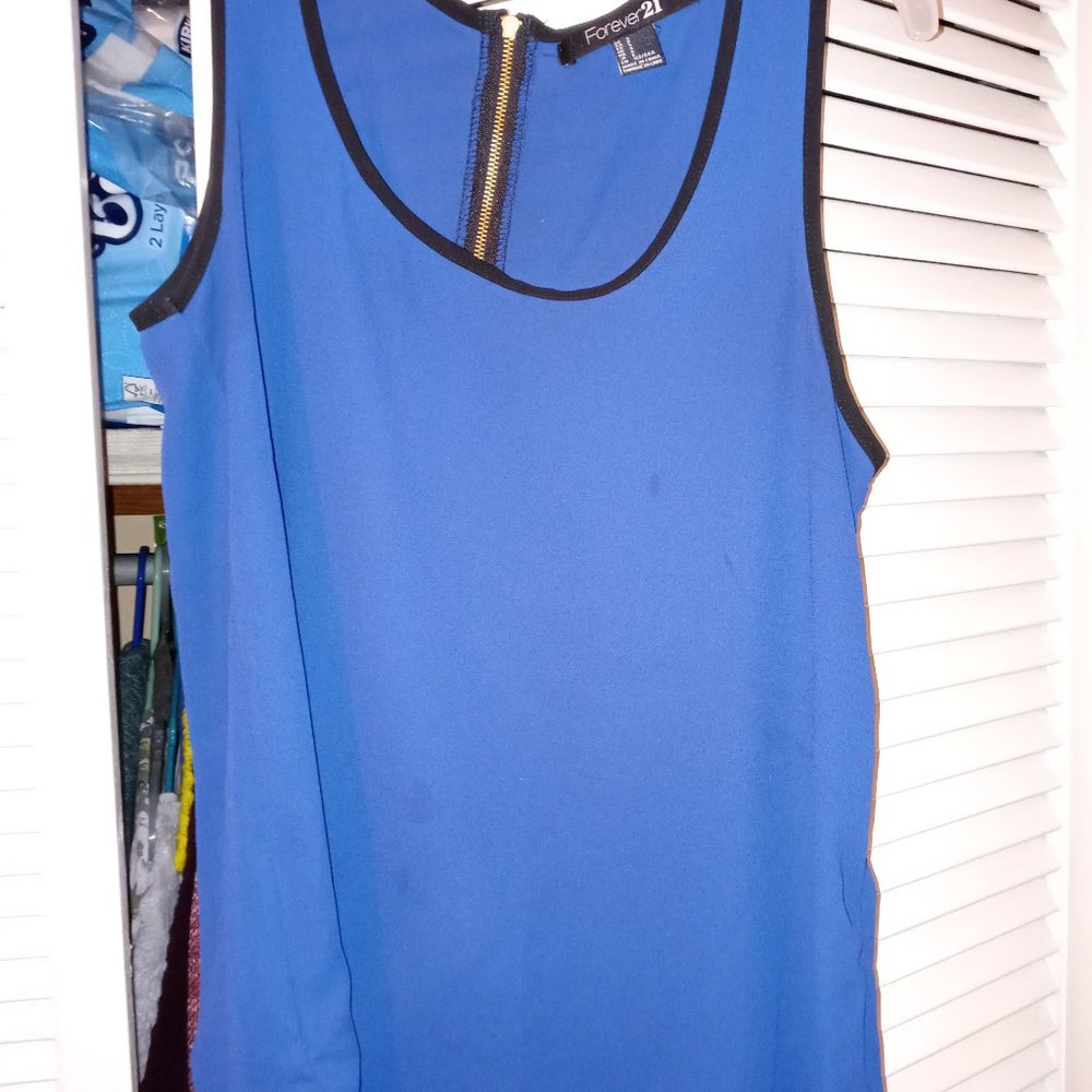 small blue Forever 21 shirt
